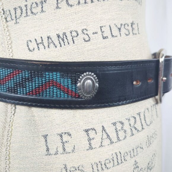 Vintage Cowboy Legends Western Black Leather Belt Small Buckle - Picture 4 of 8